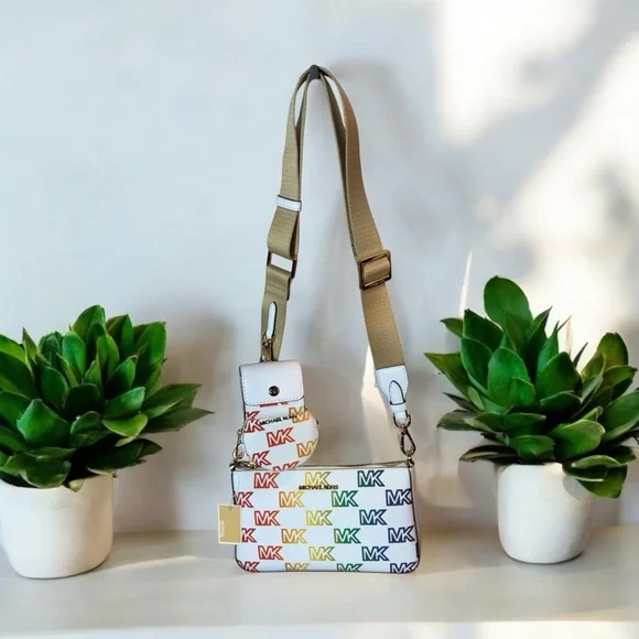NWT MICHAEL KORS MULTI LOGO CAMERA BAG – RAINBOW PRINT CROSSBODY WITH COIN POUCH - Picture 1 of 6